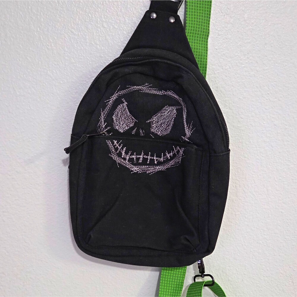 Disney Nightmare Before Christmas Jack Skellington Medium Sling Bag Black/Green